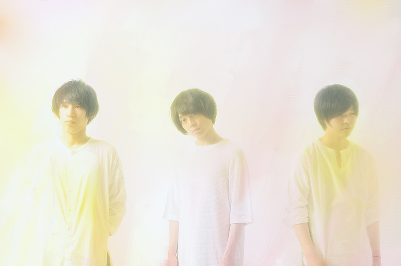 幻想的なベールをまとうmol-74の音像 | muevo voice